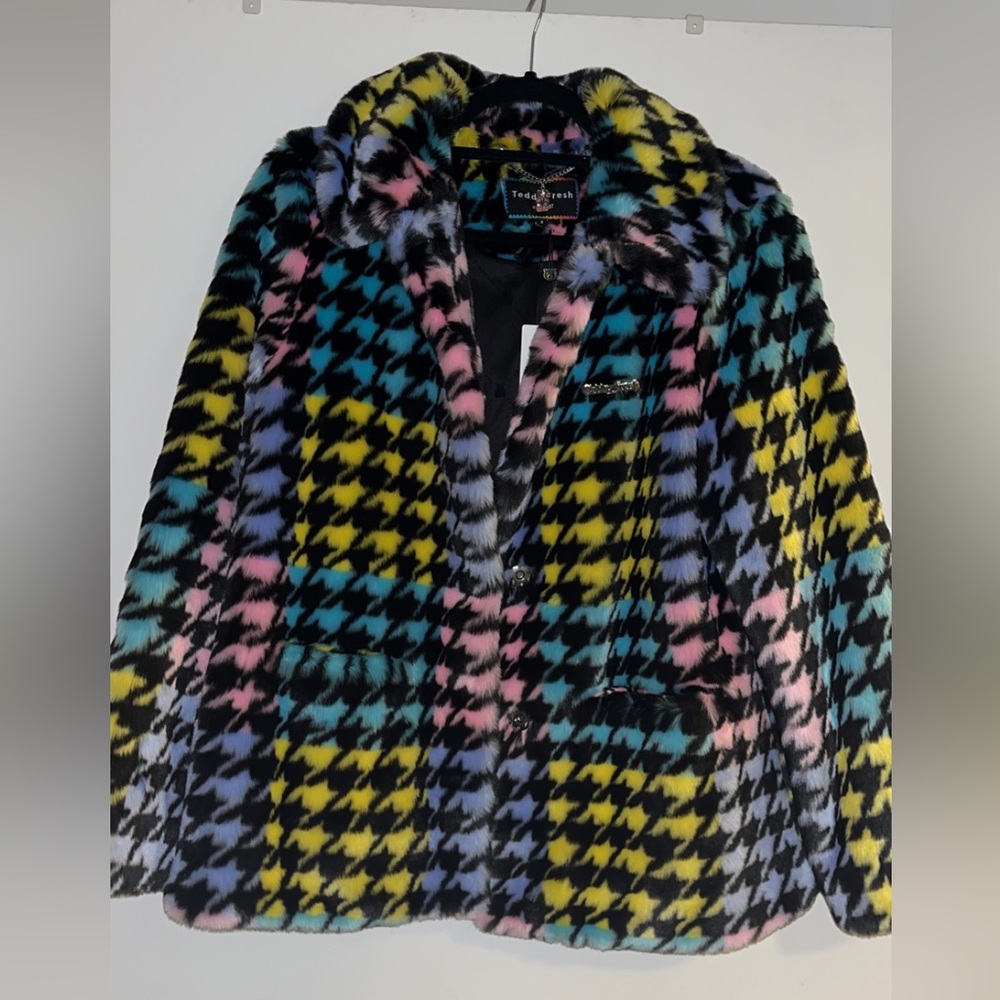Teddy Fresh - Houndstooth Faux Fur Jacket